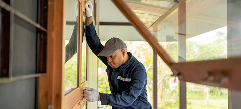Double Hung Vinyl Window Sash Replacement in Southchase, FL